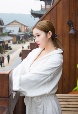 黑人借宿与人妻羽月希热门推荐